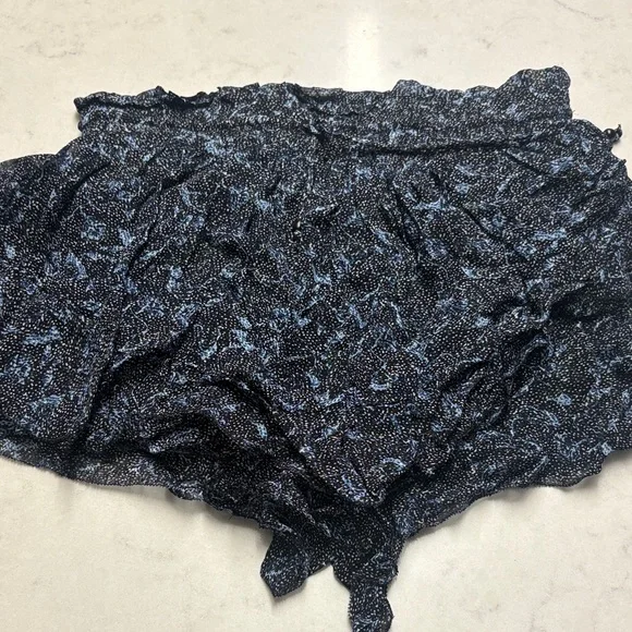 Zara set - great as a fun cover up! XS - Picture 2 of 4